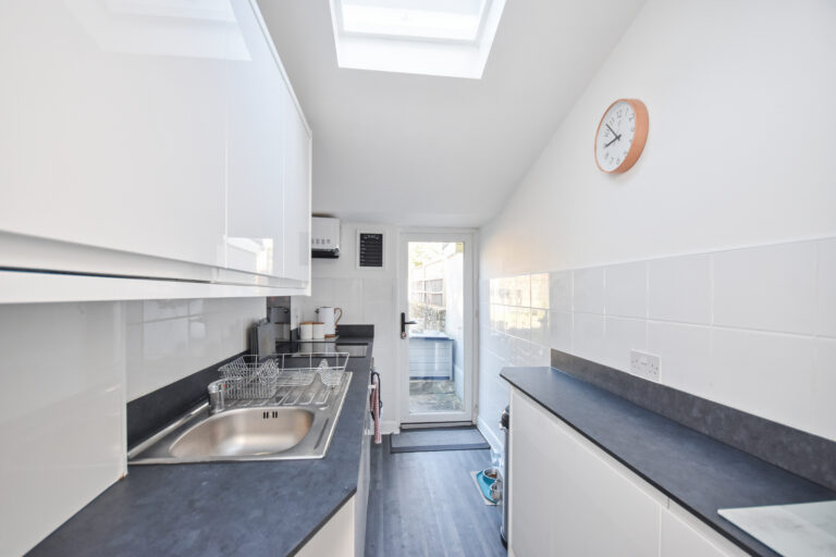 2 bedroom Terraced House in Dover, Kent