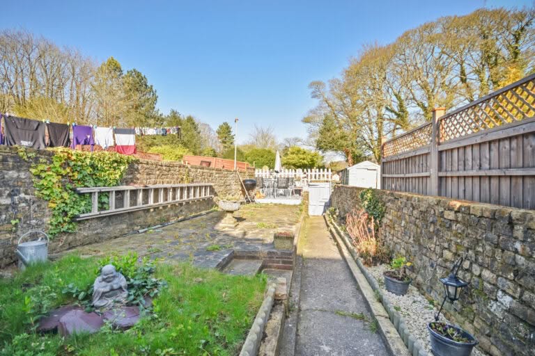 2 bedroom Terraced House in Dover, Kent