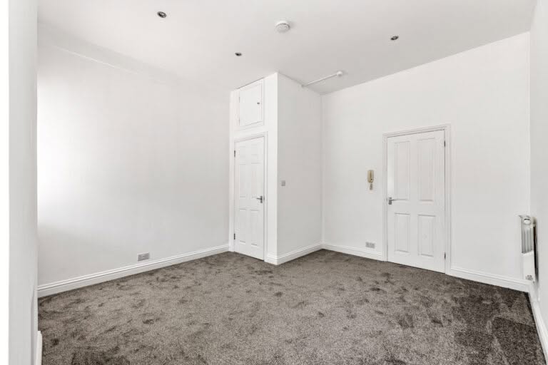 1 bedroom Apartment in Kent