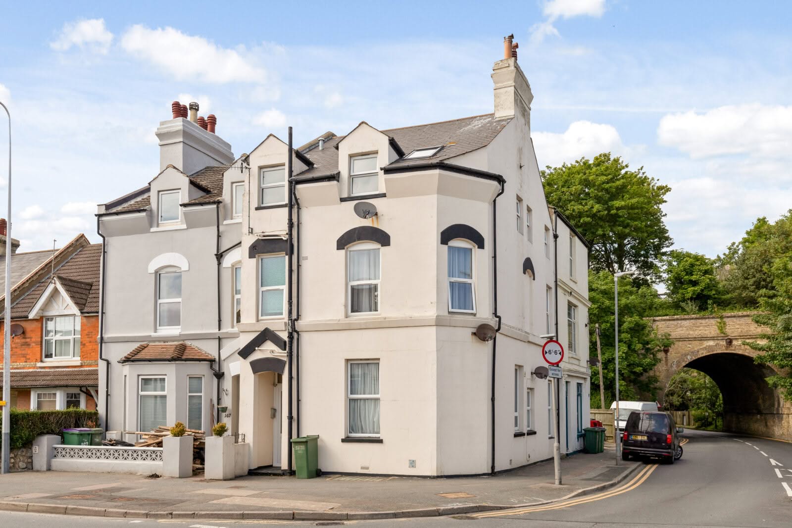 1 bedroom Apartment in Kent