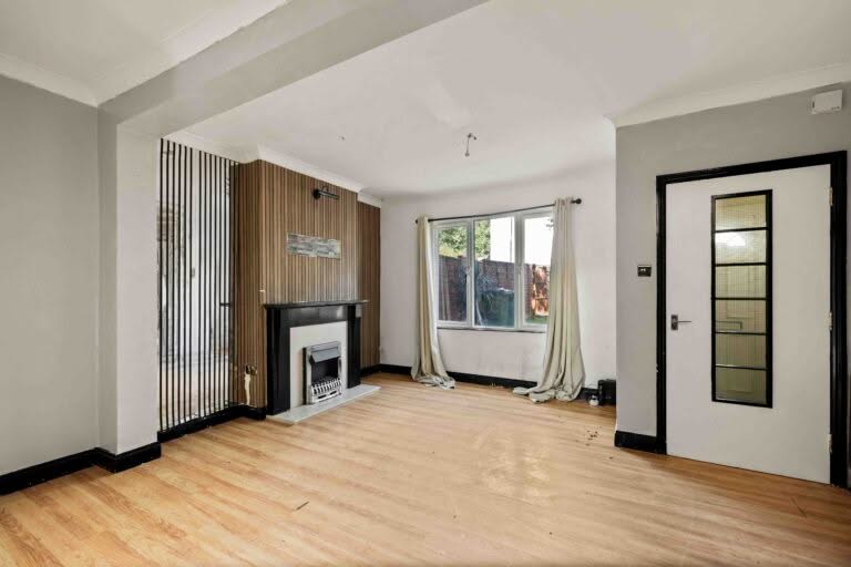 3 bedroom Terraced House in Folkestone, Kent
