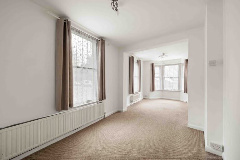 2 bedroom End of Terrace House in Dover, Kent