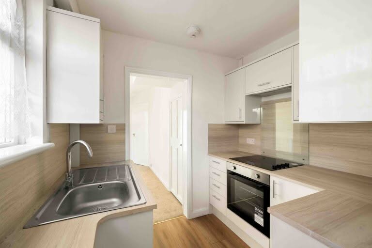 3 bedroom Terraced House in Dover, Kent