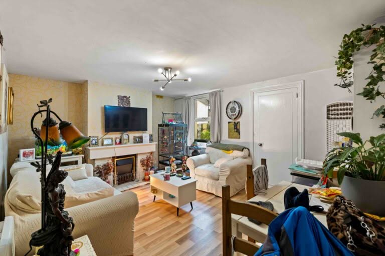 4 bedroom Terraced House in Dover, Kent