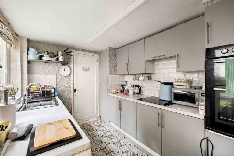 4 bedroom Terraced House in Dover, Kent