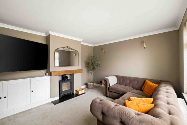 3 bedroom Bungalow in Dover, Kent