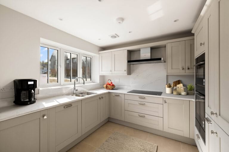 3 bedroom Detached House in Dover, Kent